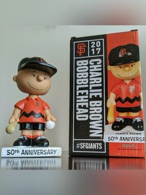 NIB Peanuts Charlie Brown San Francisco Giants Bobblehead - Orange & Black